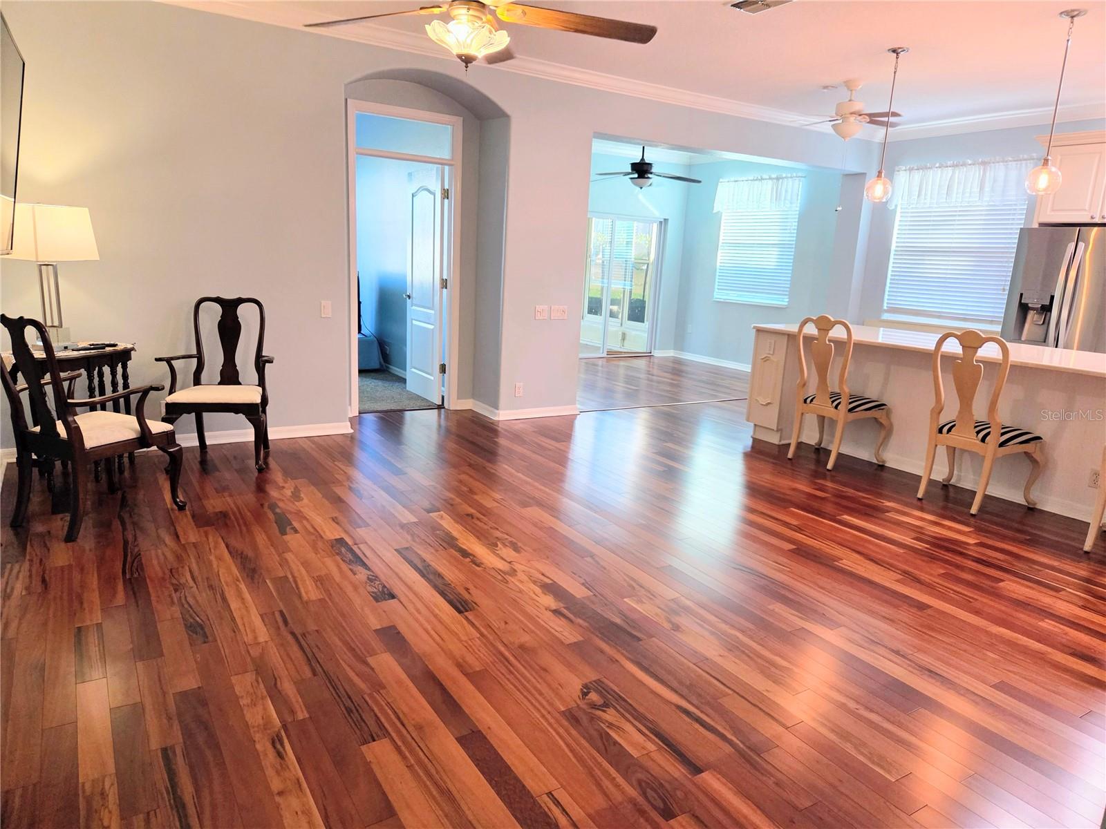 Image 20 of 36 For 14820 Potterton Circle