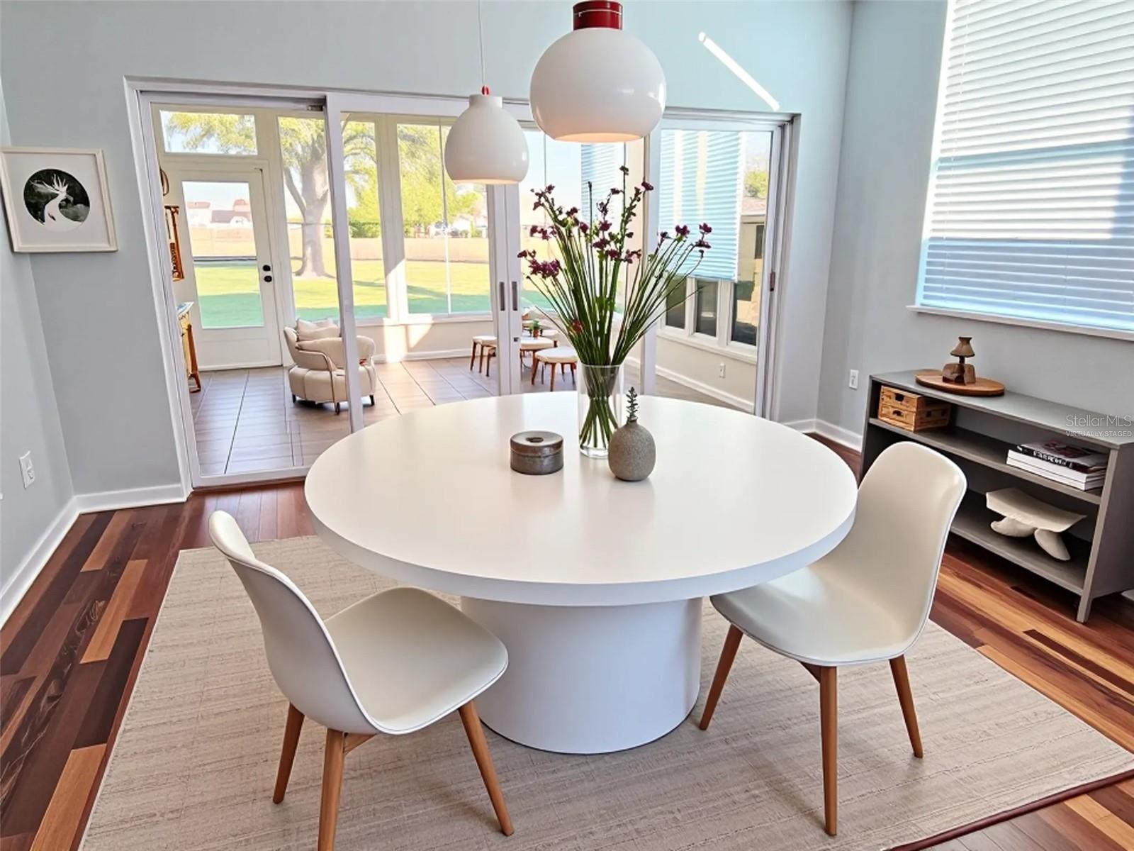 Image 4 of 36 For 14820 Potterton Circle