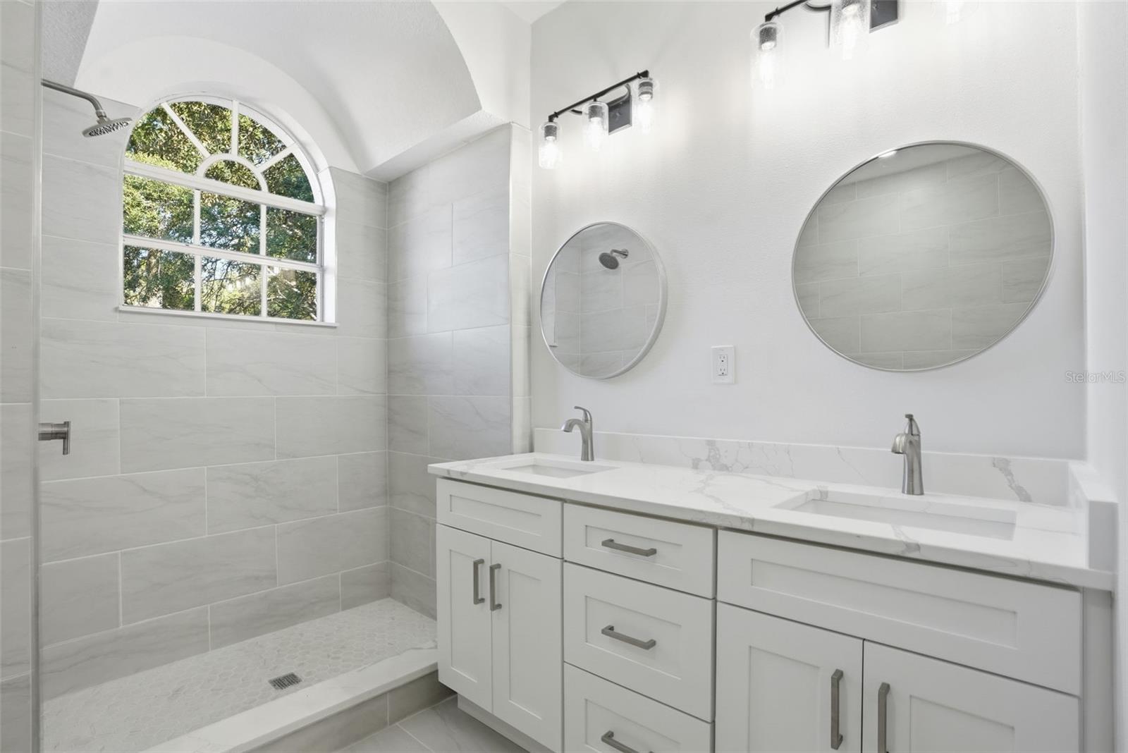 Image 8 of 47 For 14100 Olympic Village Lane