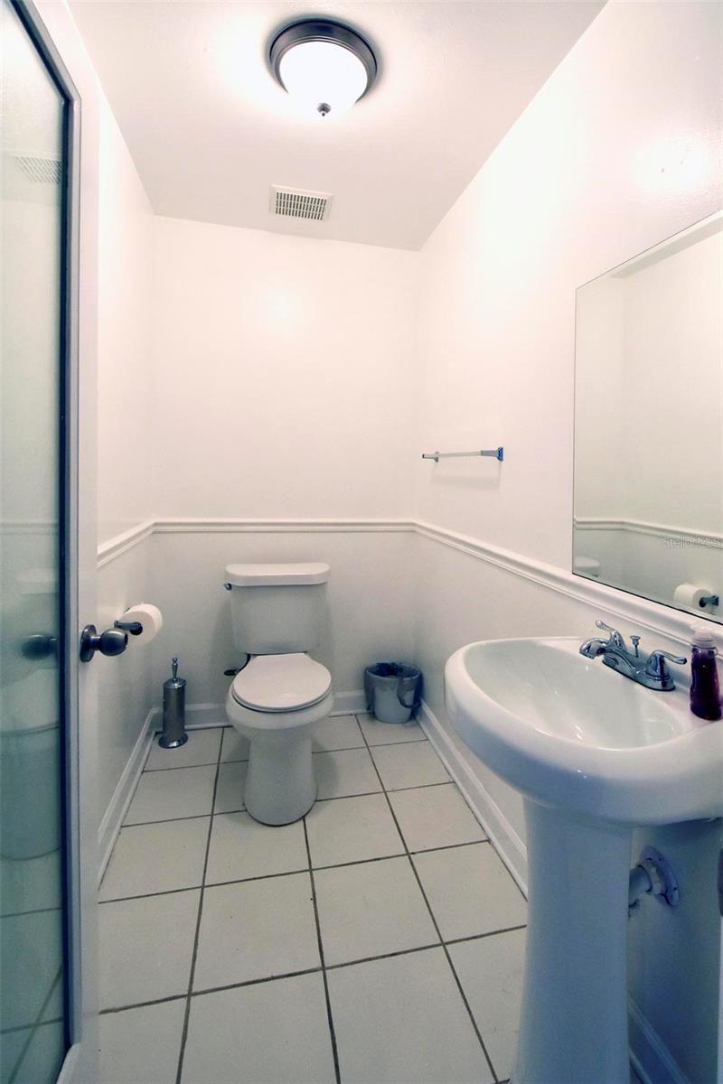 Image 20 of 33 For 4721 Heath Avenue