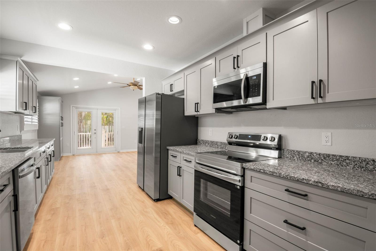 Image 2 of 57 For 719 Riverside Drive