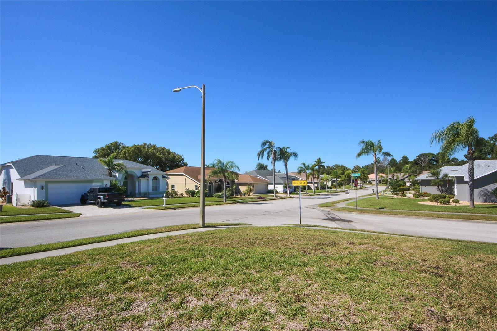 Image 6 of 55 For 8216 Coral Creek Loop