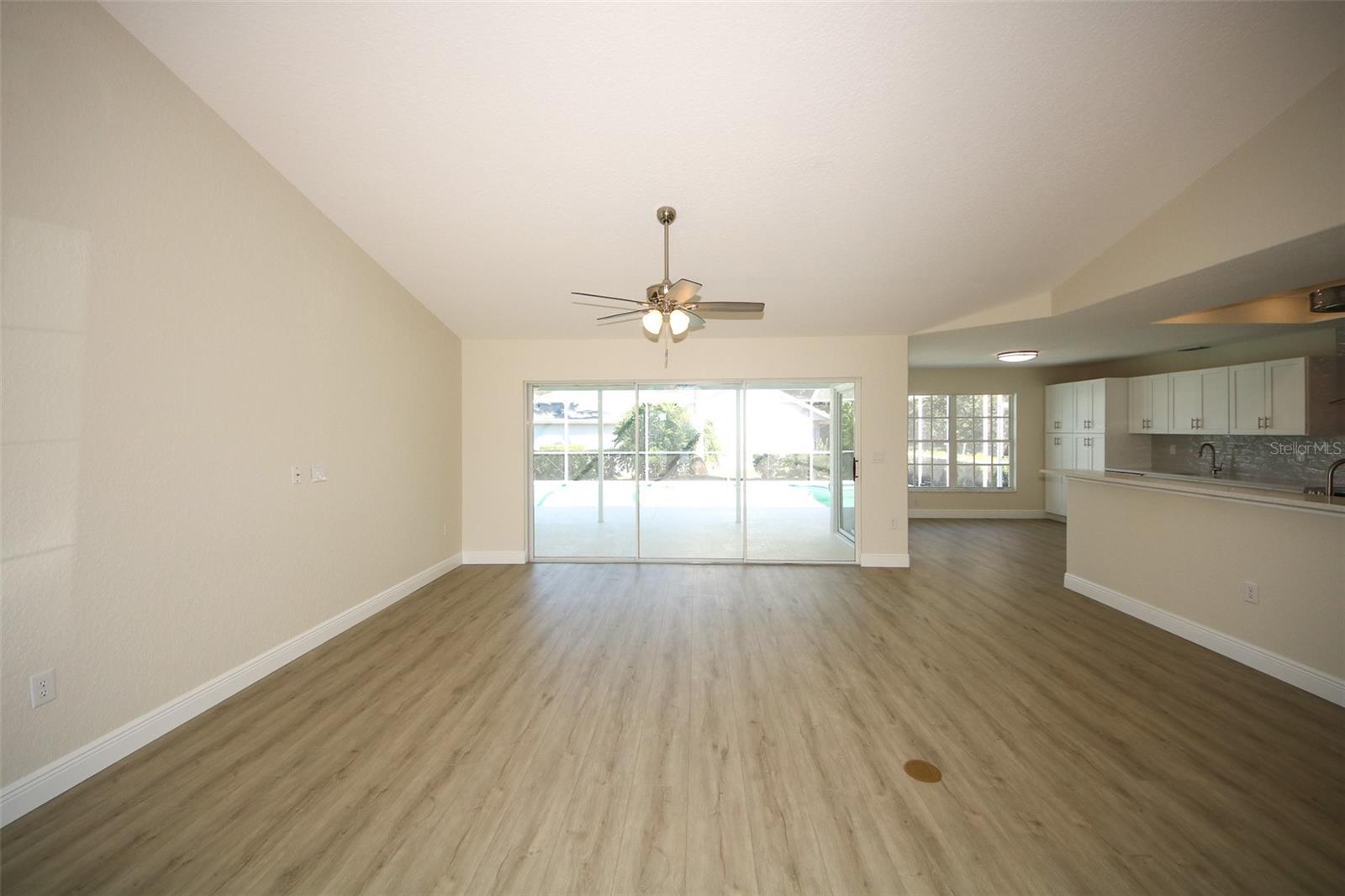 Image 9 of 55 For 8216 Coral Creek Loop