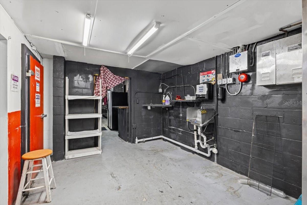 Image 17 of 49 For 17751 Us Highway 19