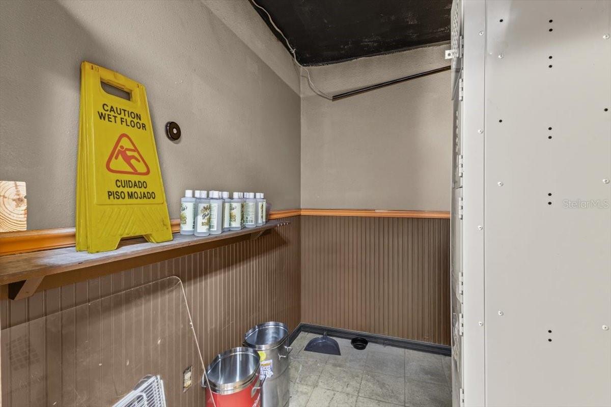 Image 26 of 49 For 17751 Us Highway 19