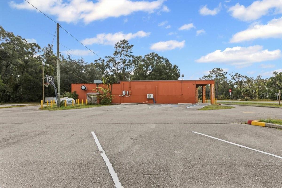 Image 28 of 49 For 17751 Us Highway 19