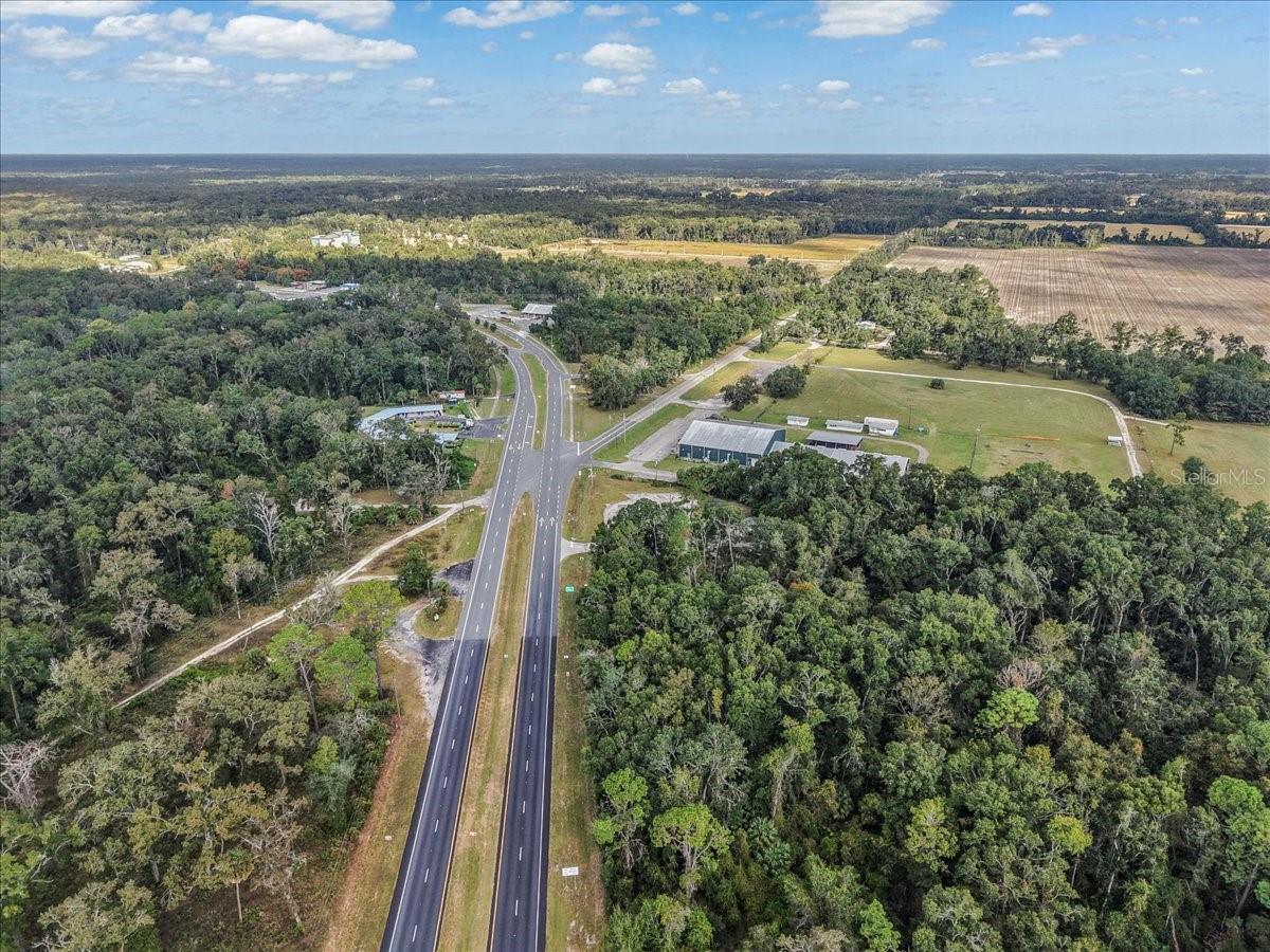 Image 40 of 49 For 17751 Us Highway 19