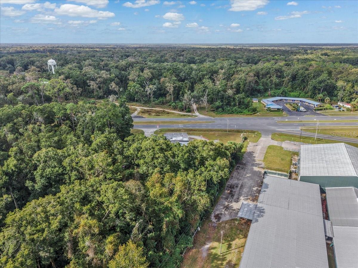 Image 45 of 49 For 17751 Us Highway 19