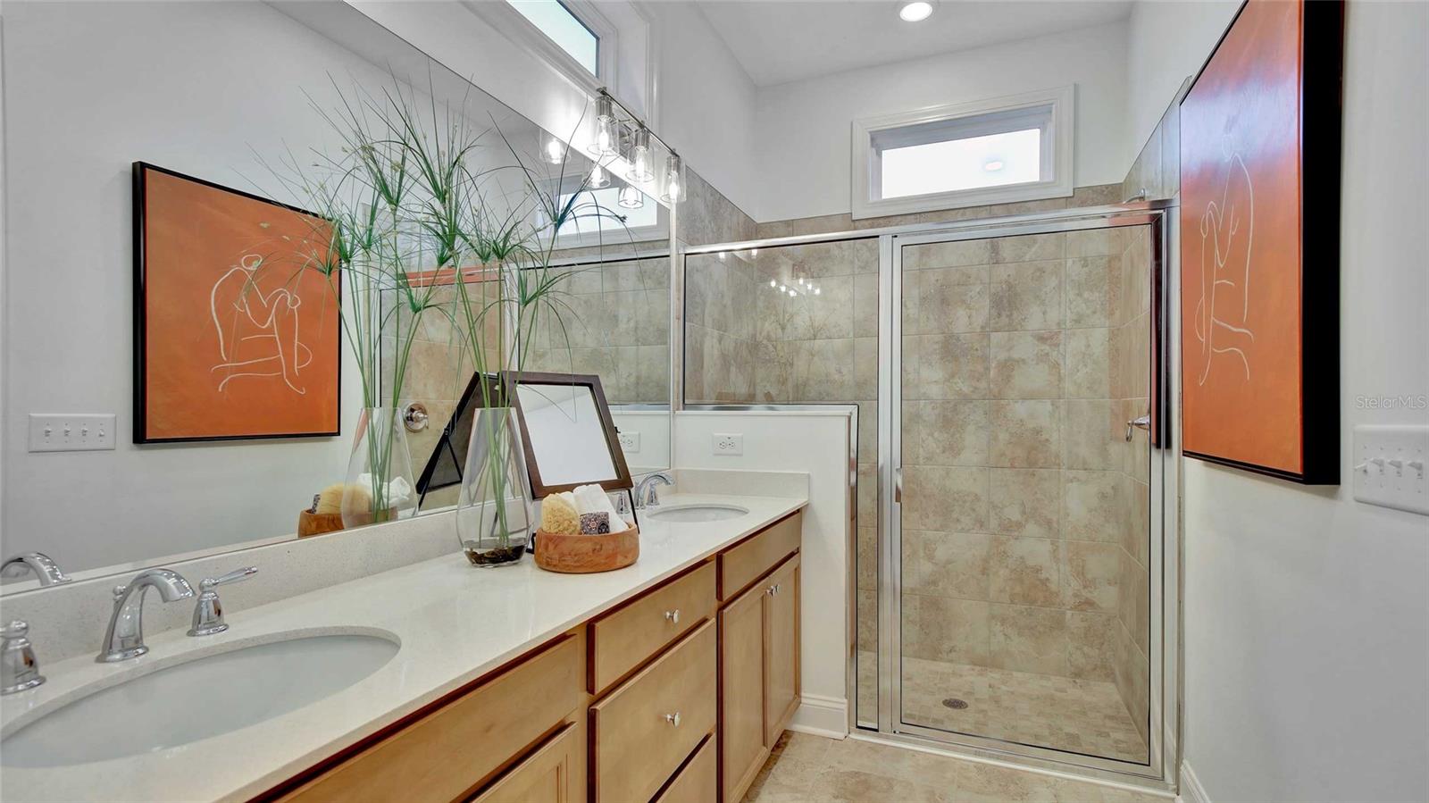 Image 28 of 58 For 1102 Liliana Drive