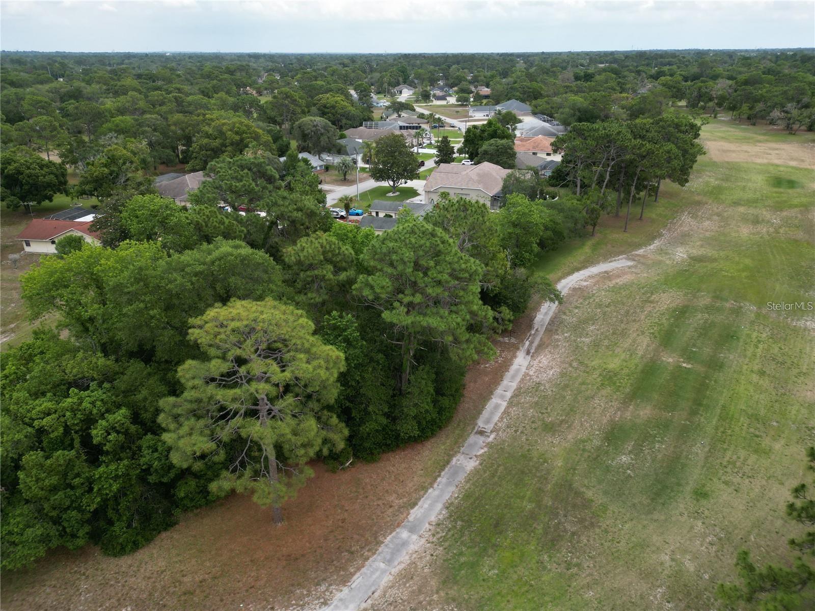 Image 3 of 7 For Loretto Street