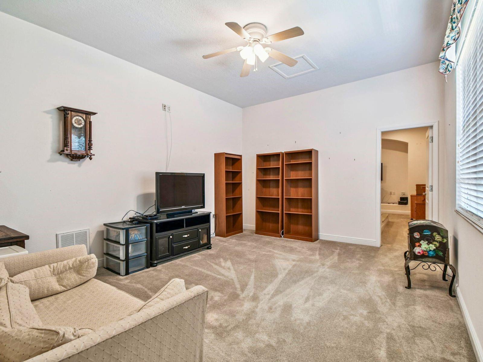 Image 24 of 40 For 1218 Castle Terrace