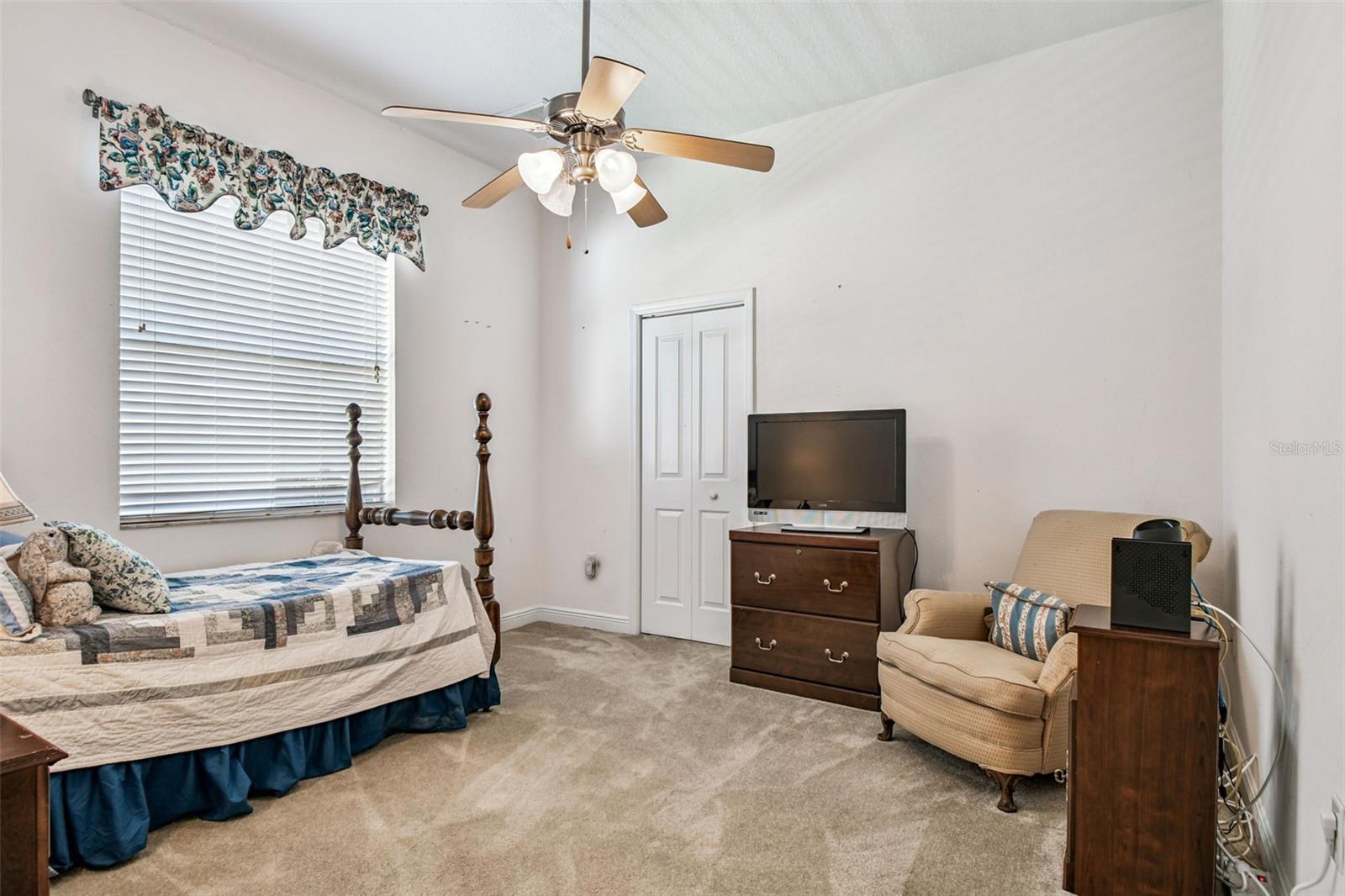 Image 30 of 40 For 1218 Castle Terrace