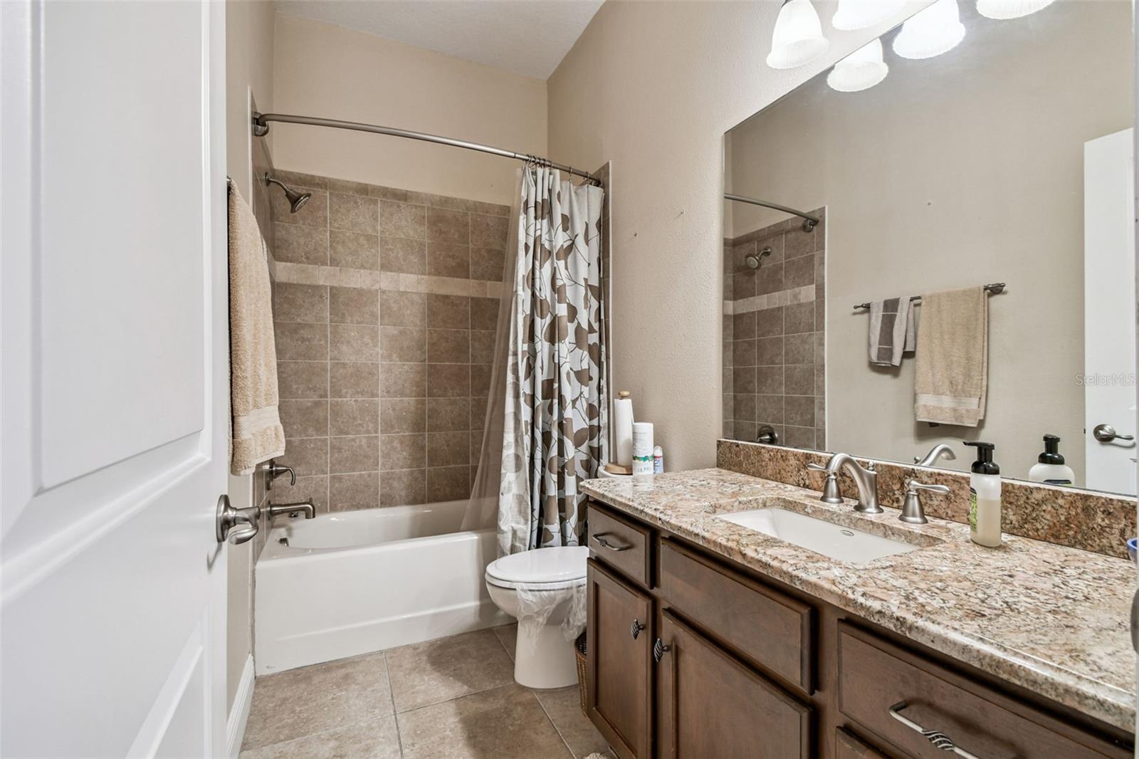 Image 34 of 40 For 1218 Castle Terrace