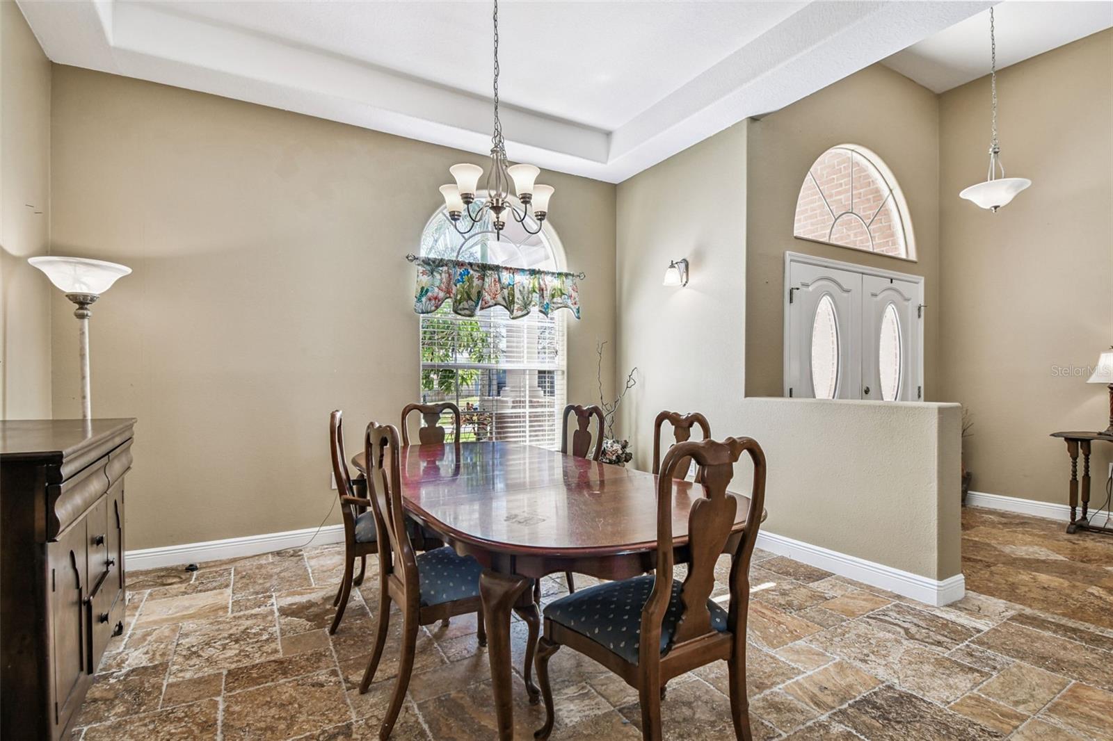 Image 9 of 40 For 1218 Castle Terrace