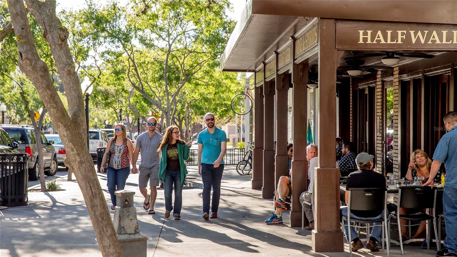 Image 28 of 43 For 909 Liliana Drive