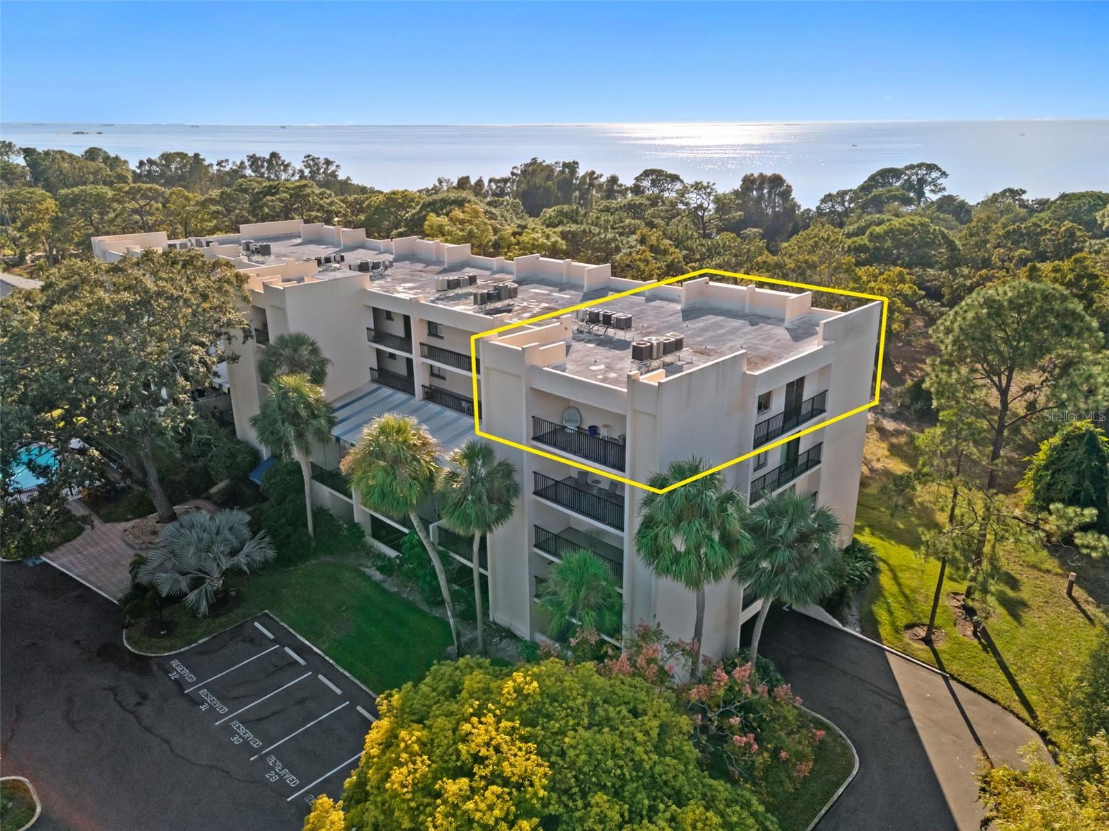 Details for 408 Tarpon Pt Point, TARPON SPRINGS, FL 34689