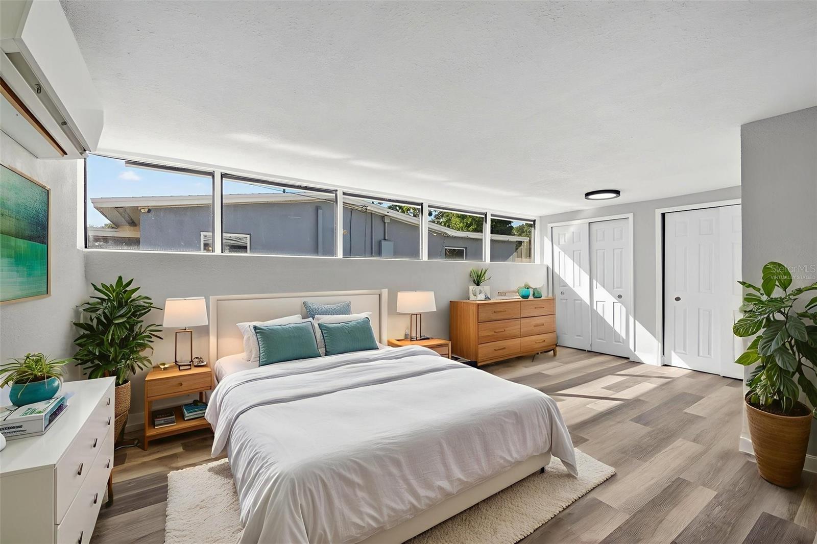 Image 11 of 17 For 6965 21st Street N