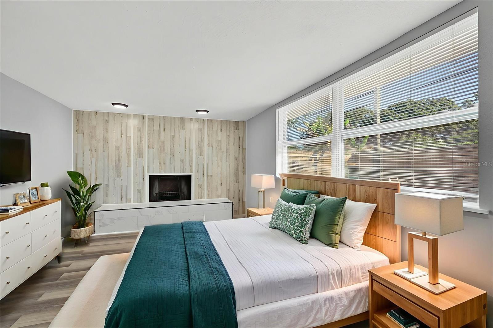 Image 12 of 17 For 6965 21st Street N