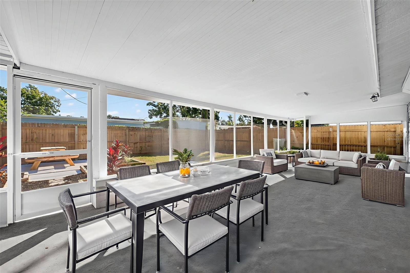 Image 16 of 17 For 6965 21st Street N