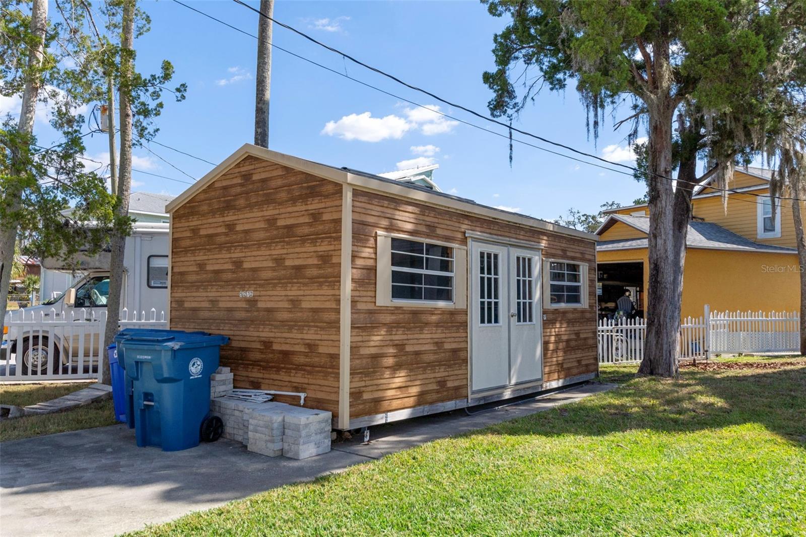 Listing photo id 50 for 5272 Tropical Point