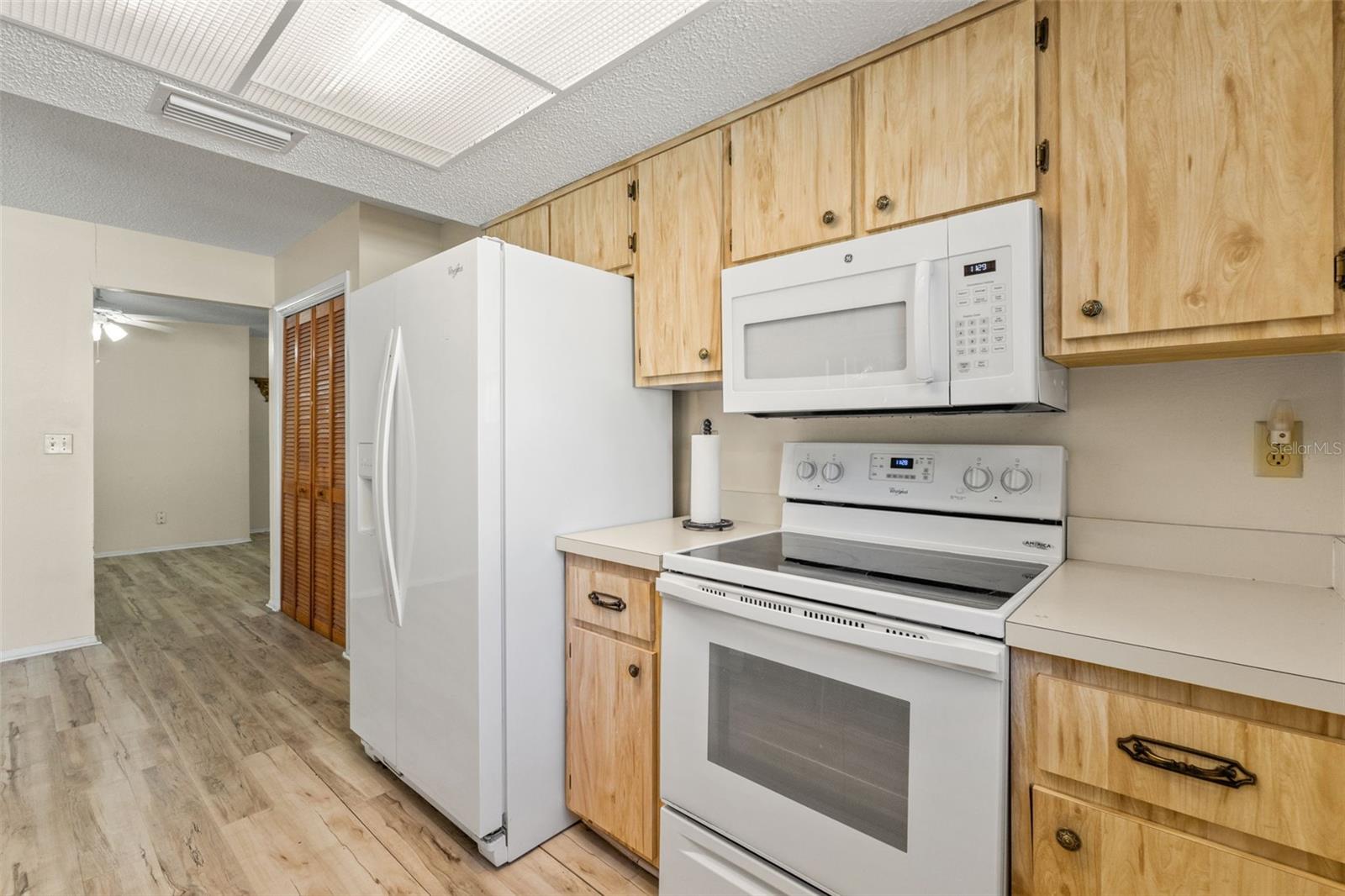 Image 10 of 45 For 7803 Riverdale Drive