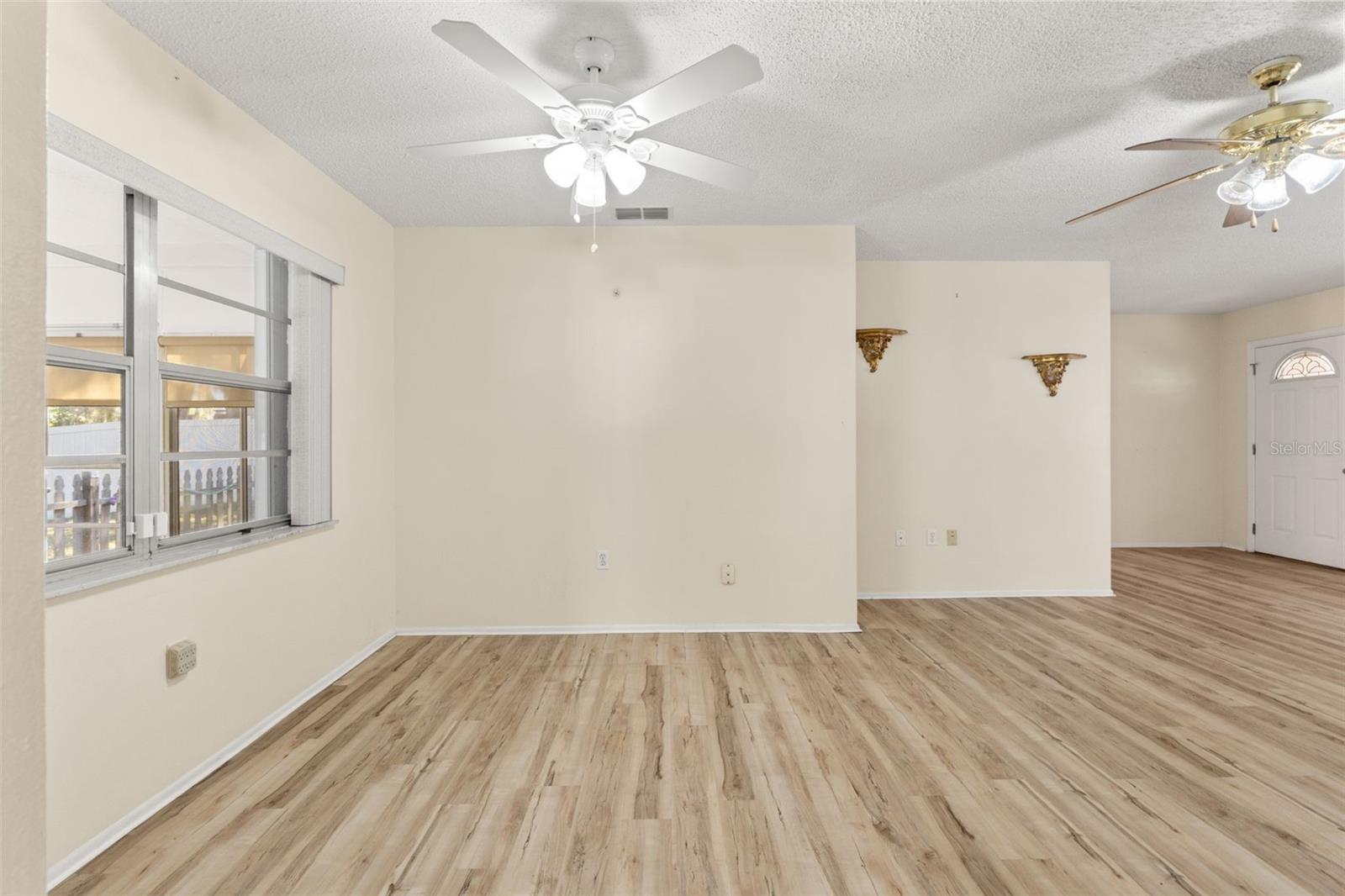 Image 22 of 45 For 7803 Riverdale Drive