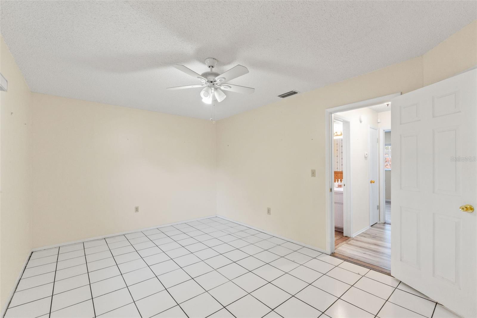 Image 26 of 45 For 7803 Riverdale Drive