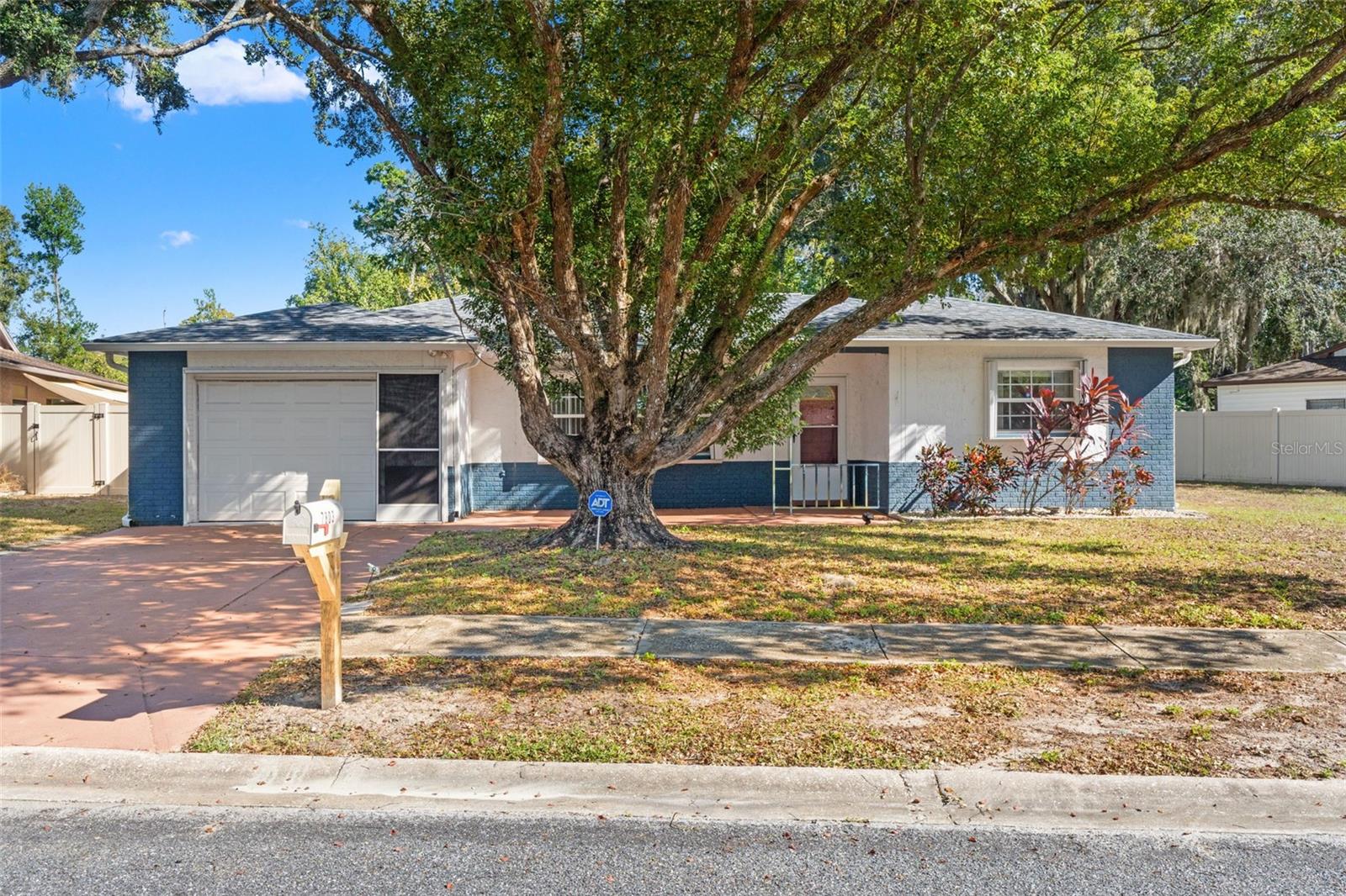 Image 36 of 45 For 7803 Riverdale Drive