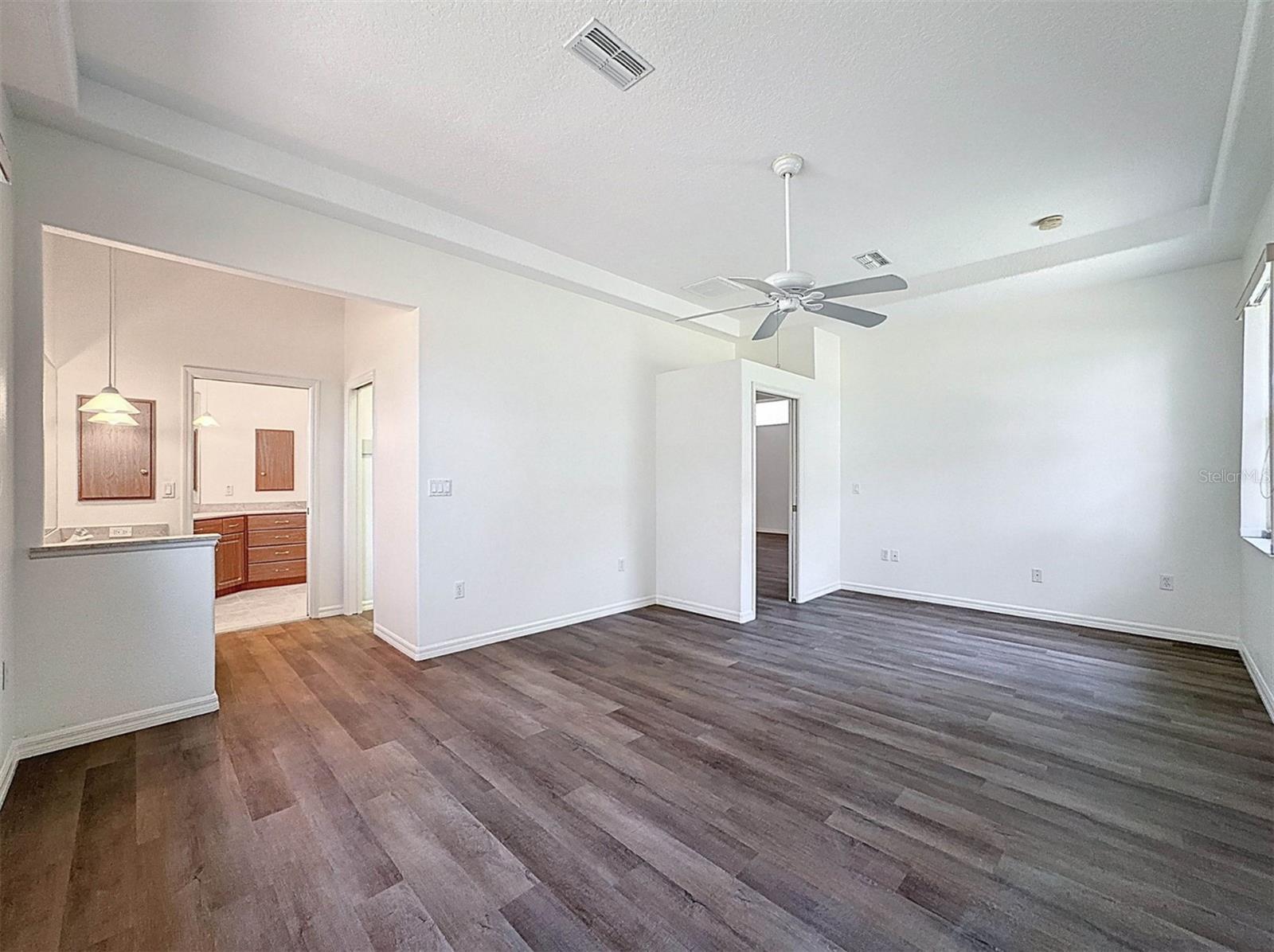 Image 12 of 19 For 9237 Penelope Drive