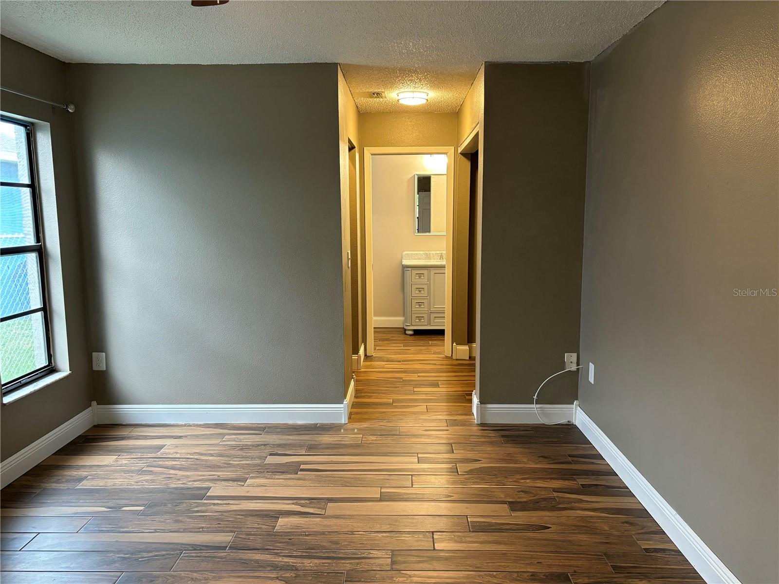 Image 13 of 31 For 7814 Flintlock Drive