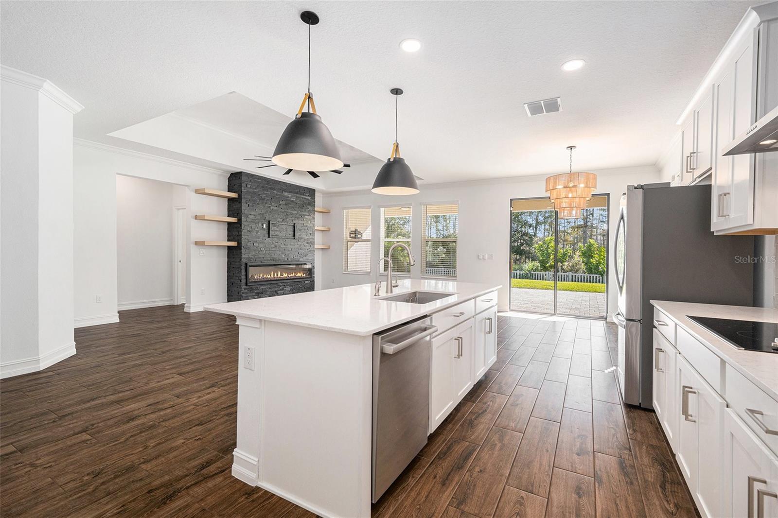 Image 12 of 38 For 21565 Violet Periwinkle Drive