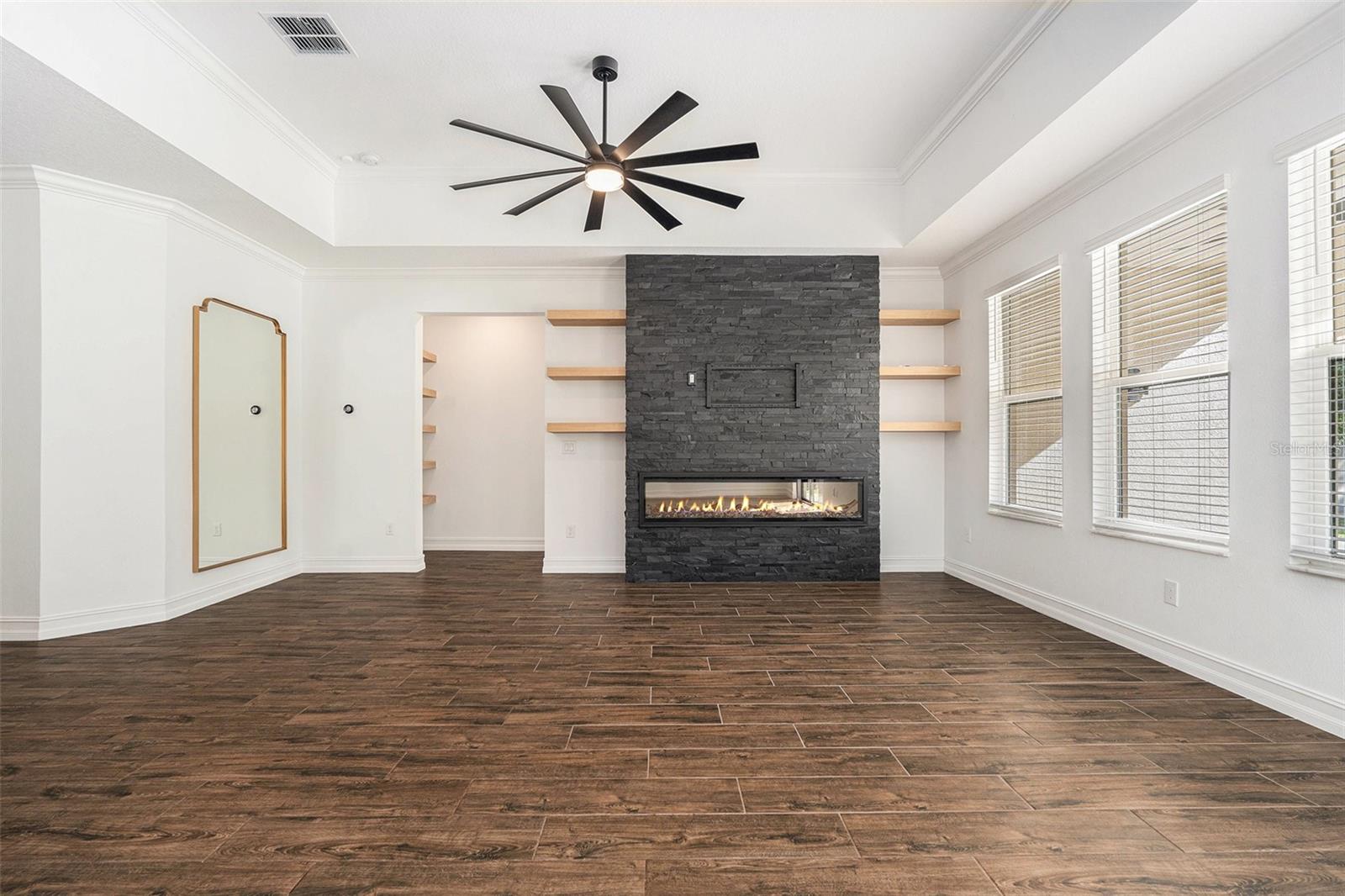 Image 5 of 38 For 21565 Violet Periwinkle Drive