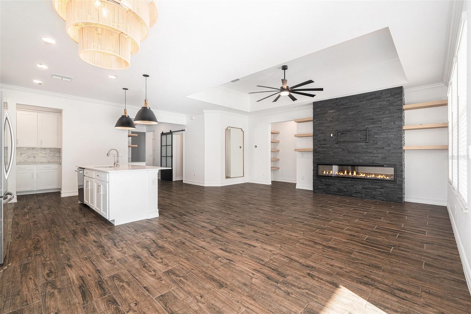 Image 6 of 38 For 21565 Violet Periwinkle Drive