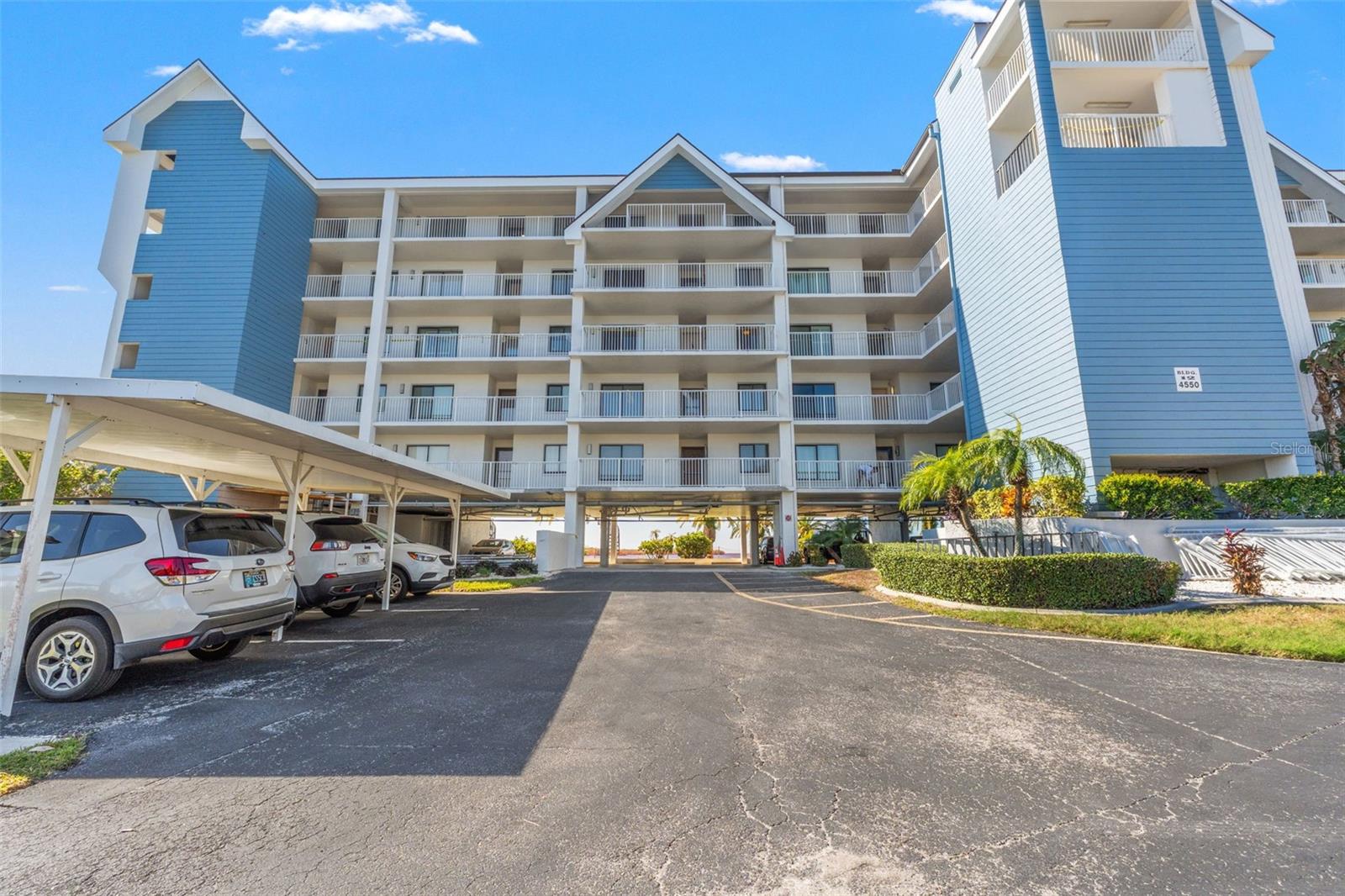 Image 27 of 54 For 4550 Bay Boulevard 1233