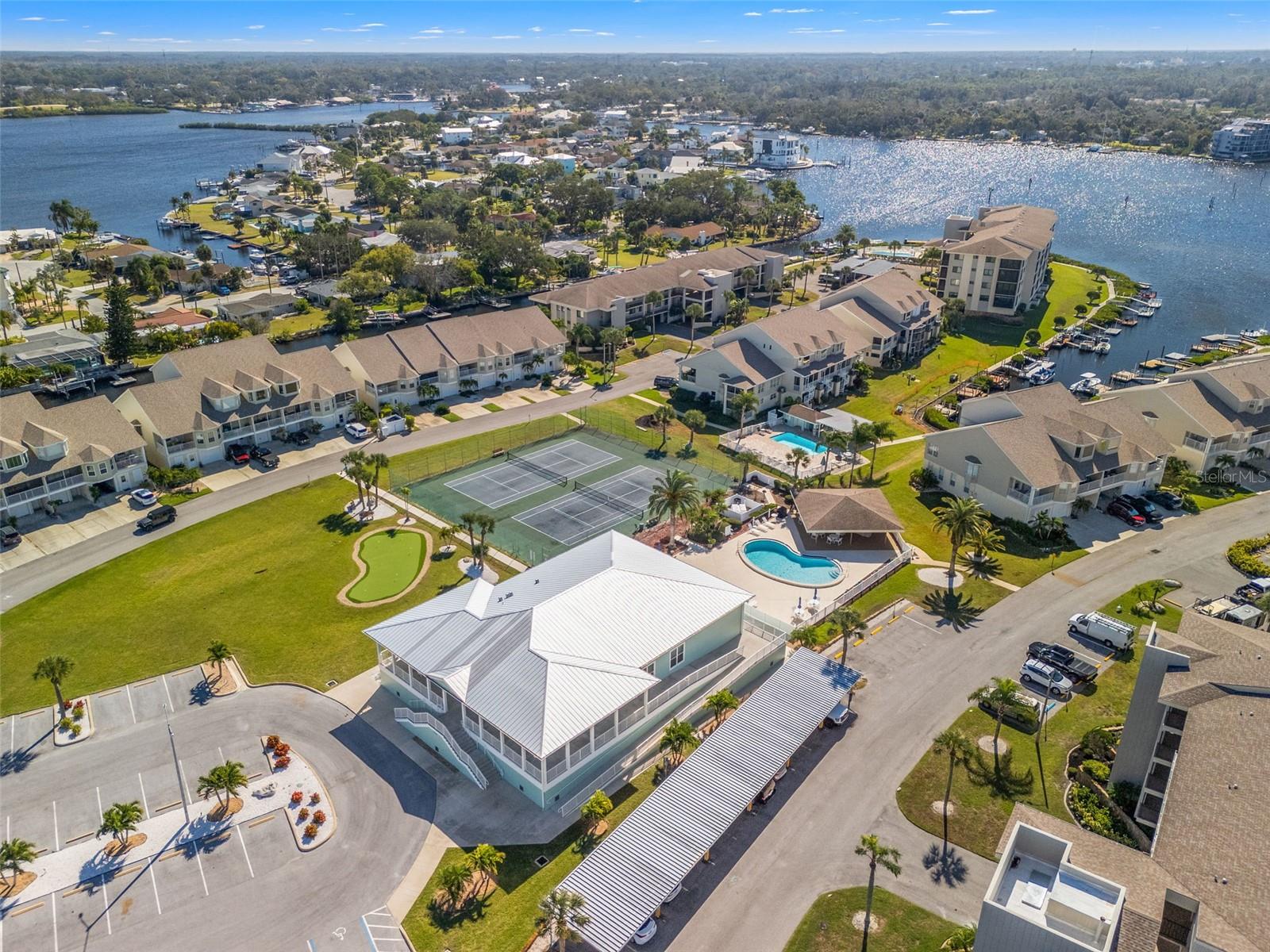 Image 29 of 54 For 4550 Bay Boulevard 1233