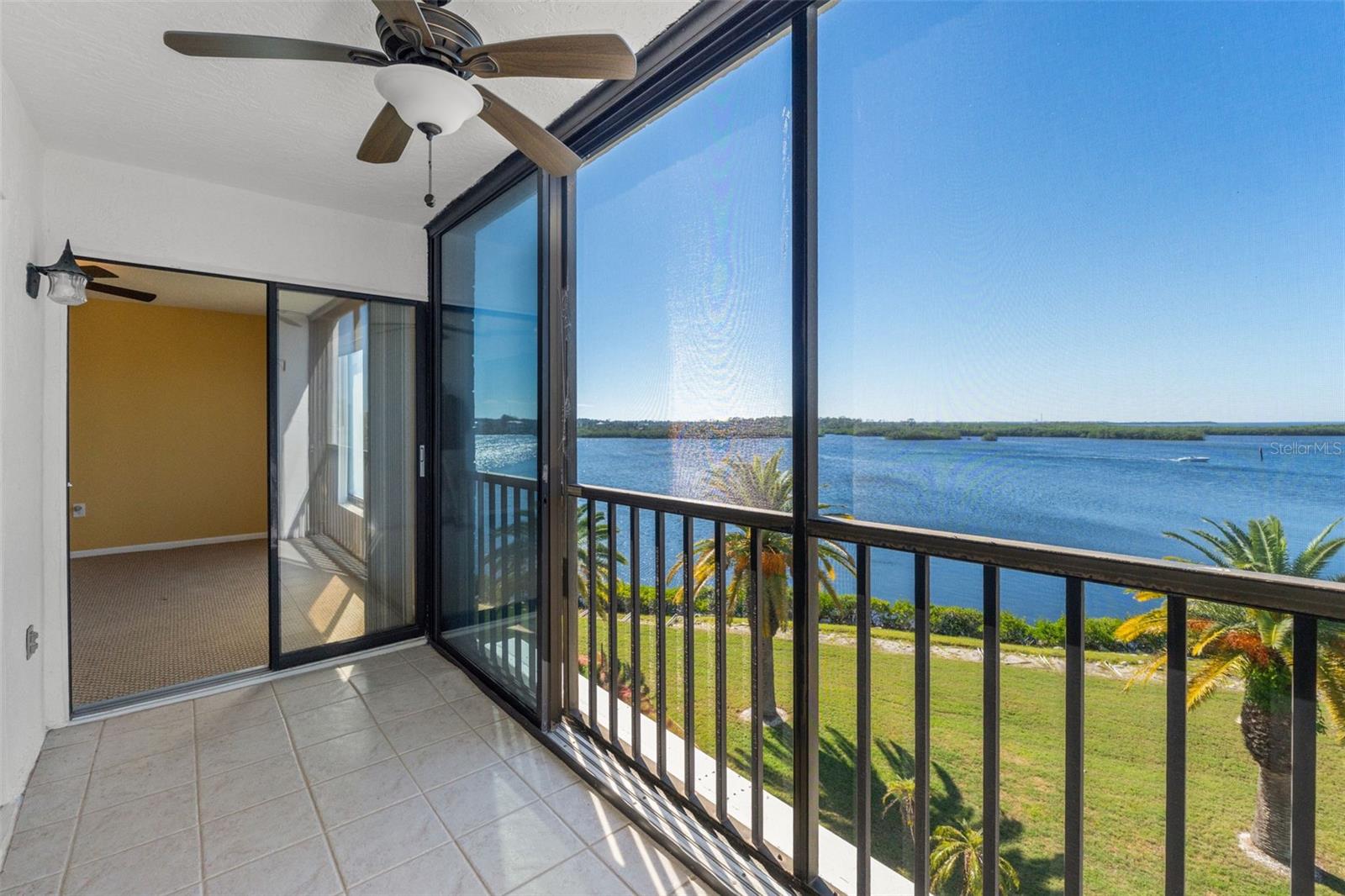 Image 7 of 54 For 4550 Bay Boulevard 1233