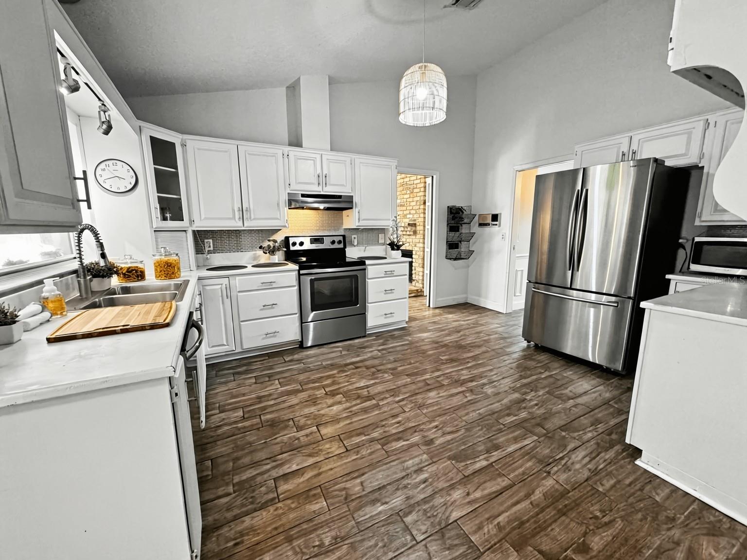 Image 28 of 30 For 1103 Marcus Court