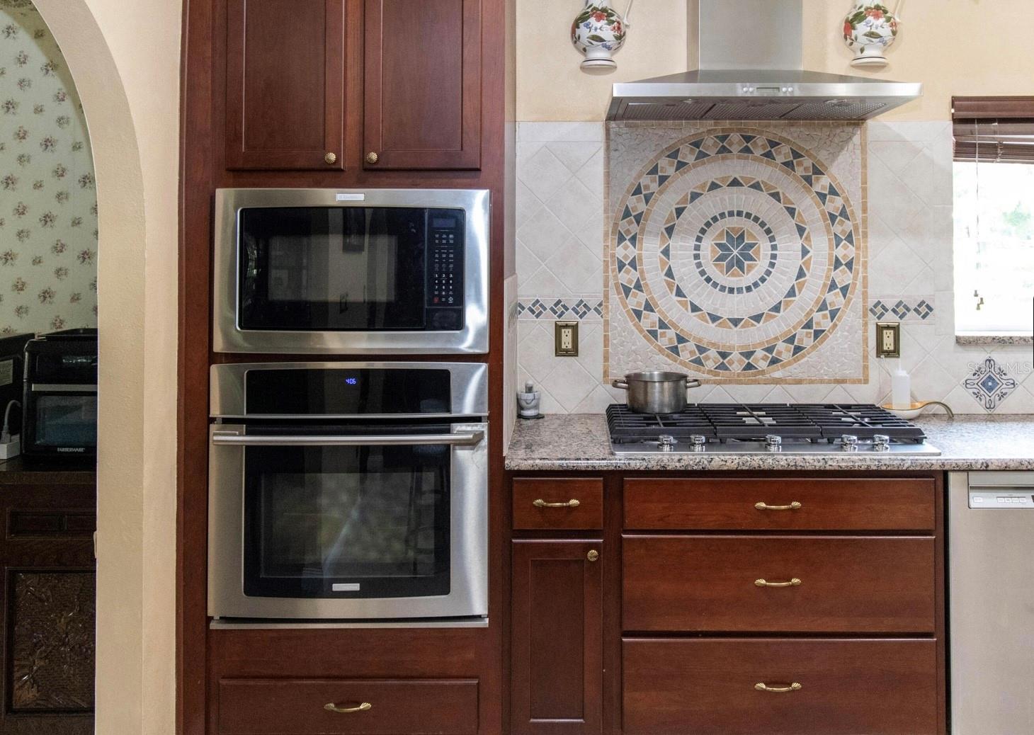 Image 14 of 64 For 22106 Garmisch Way