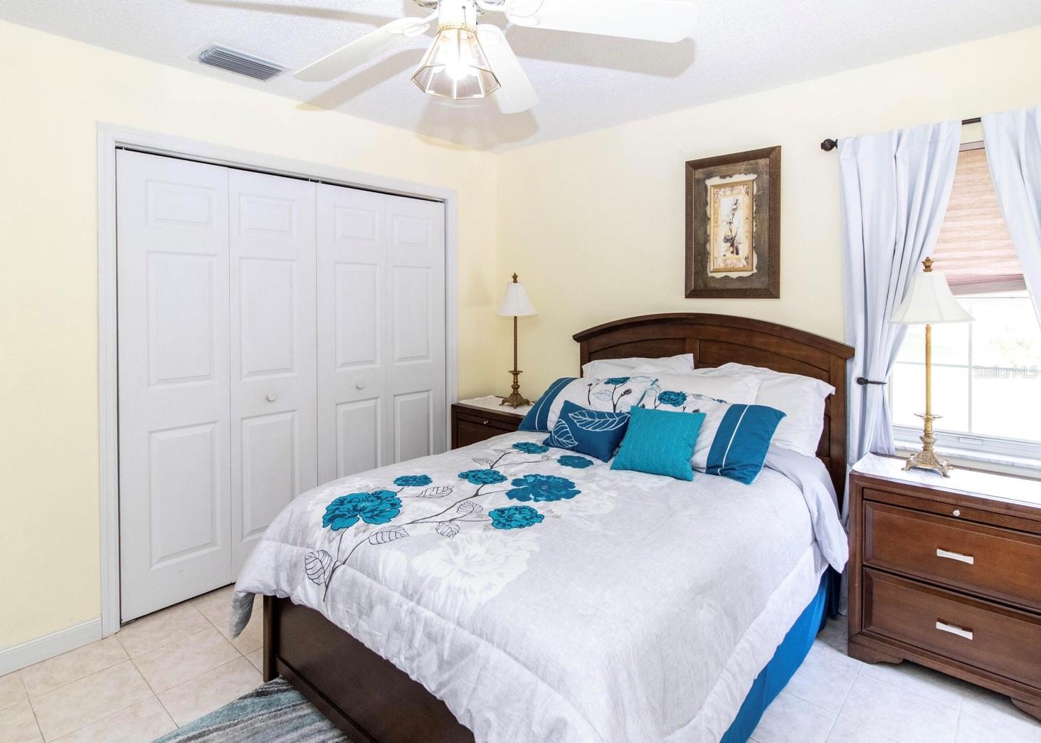 Image 23 of 64 For 22106 Garmisch Way