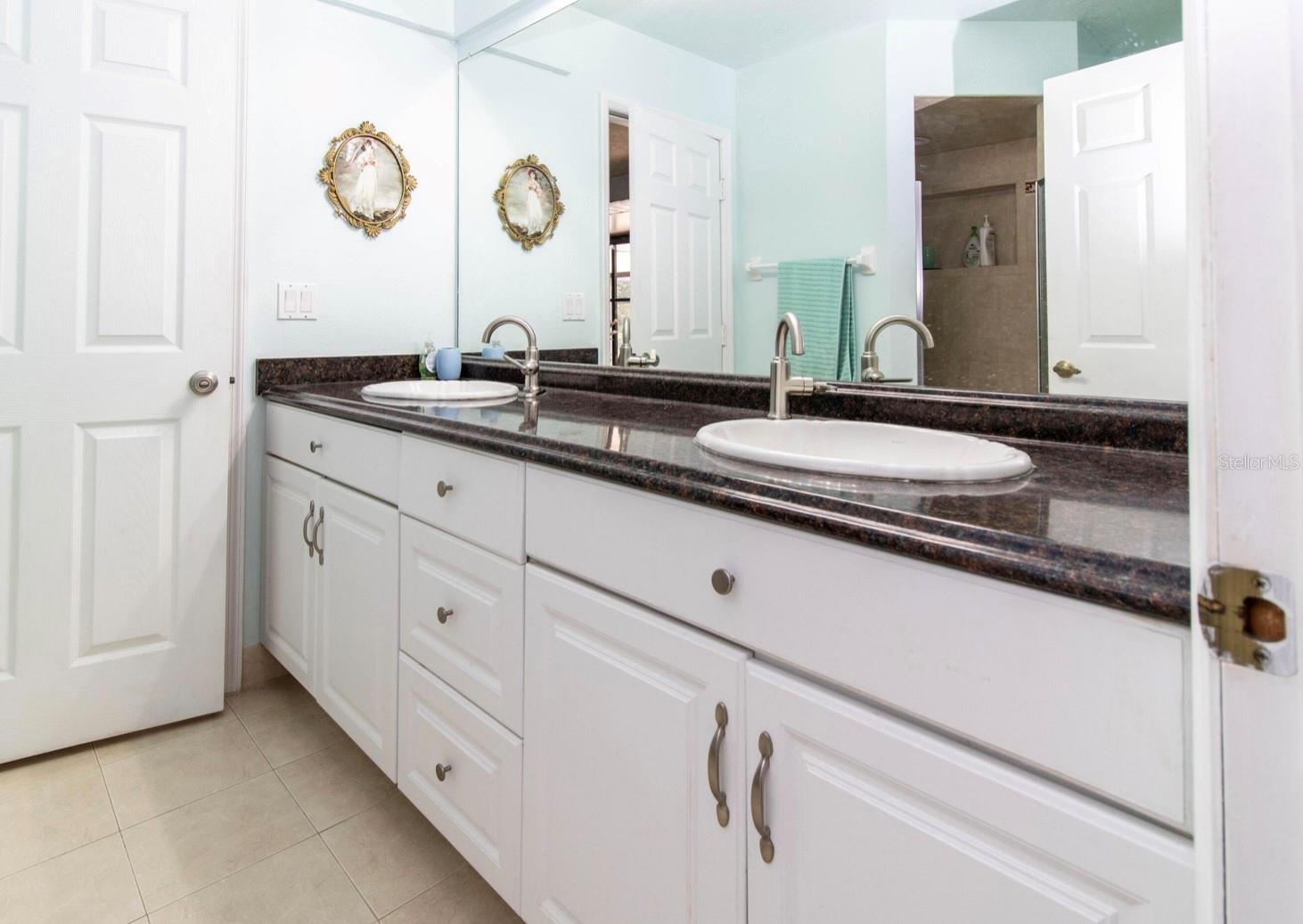 Image 24 of 64 For 22106 Garmisch Way