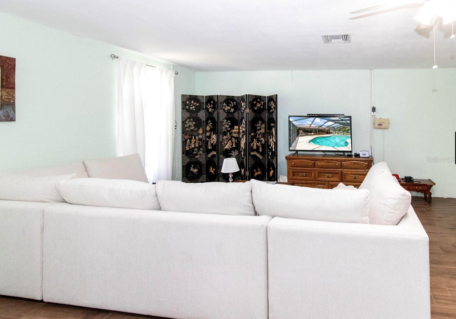 Image 50 of 64 For 22106 Garmisch Way