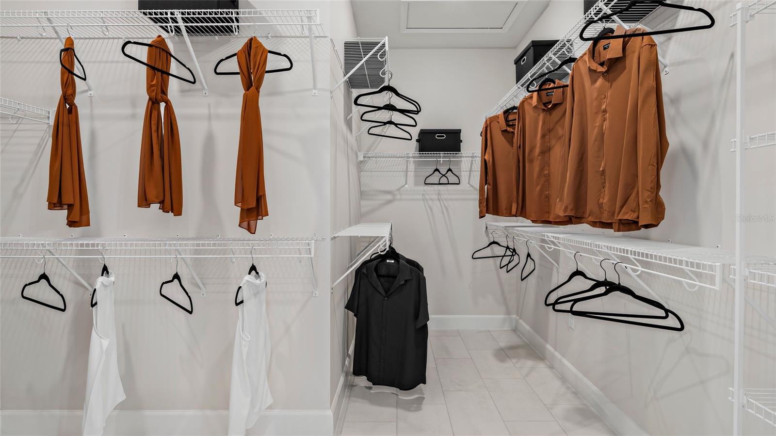 Image 25 of 35 For 557 Hammock Oaks Boulevard