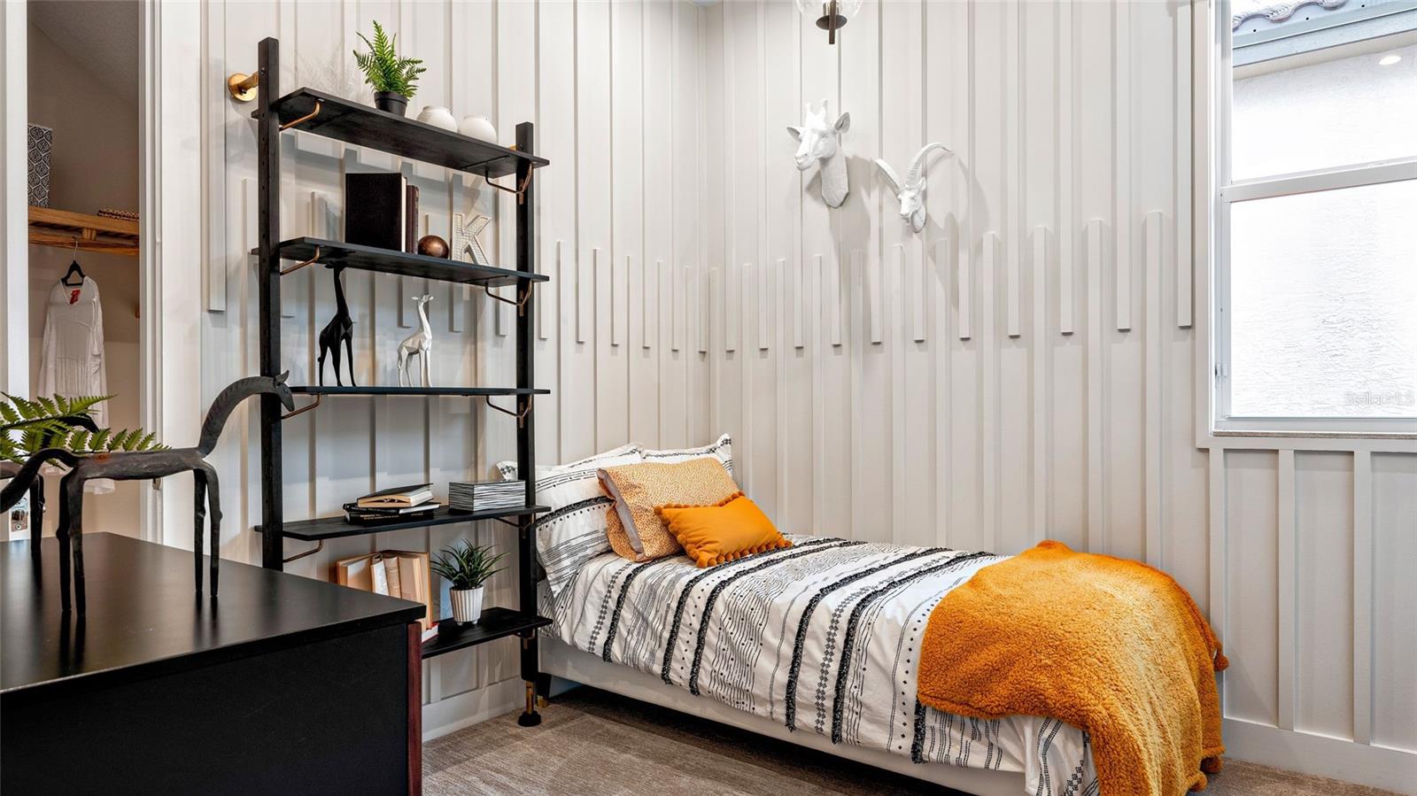 Image 23 of 33 For 435 Verona Way