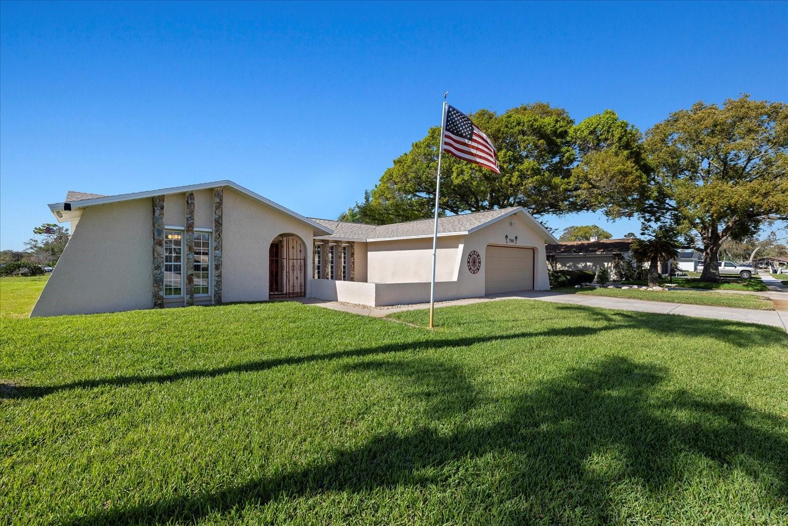 Listing photo id 31 for 7901 Willow Brook Court