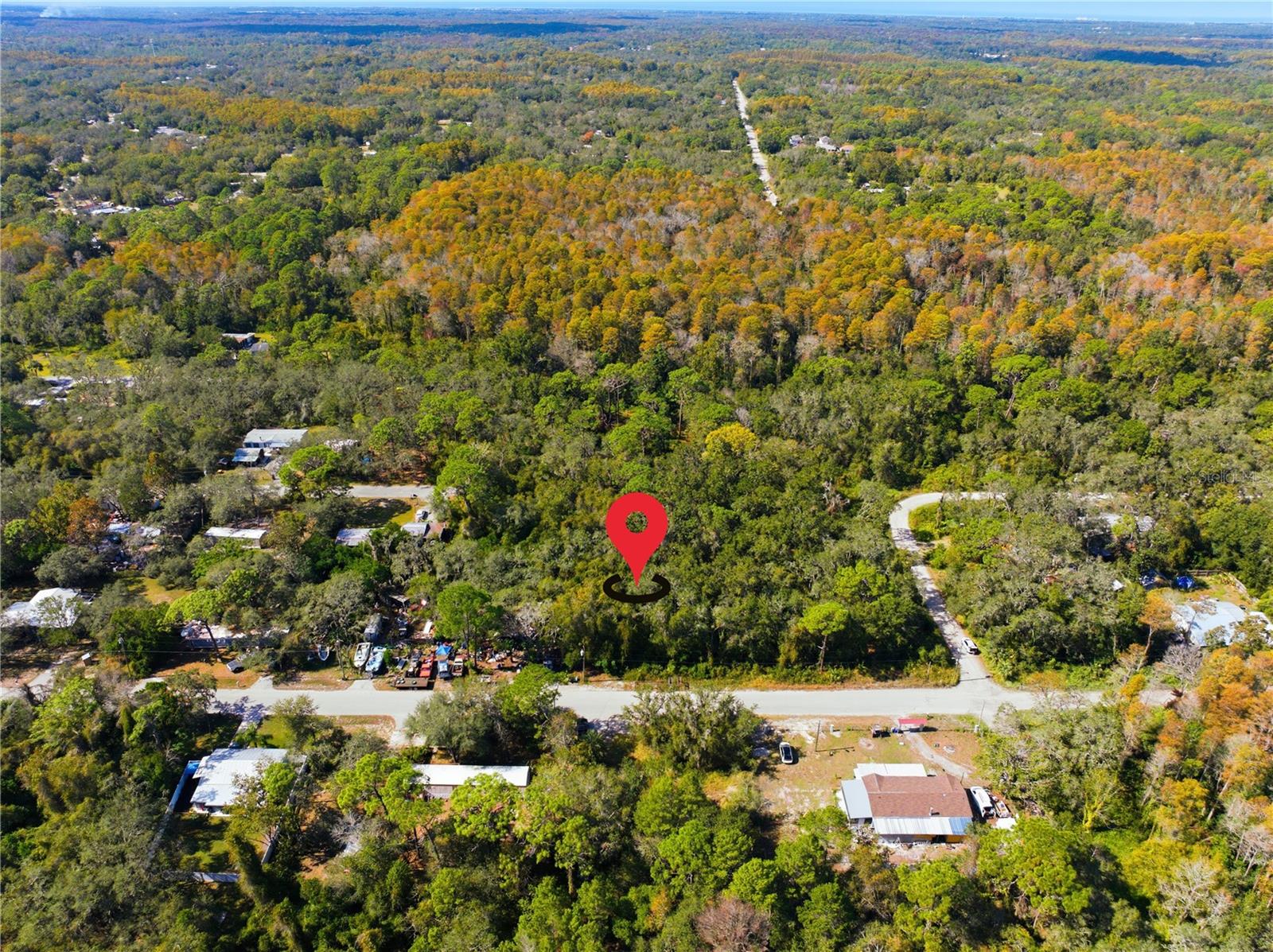 Listing photo id 8 for 000 Shalimar Street