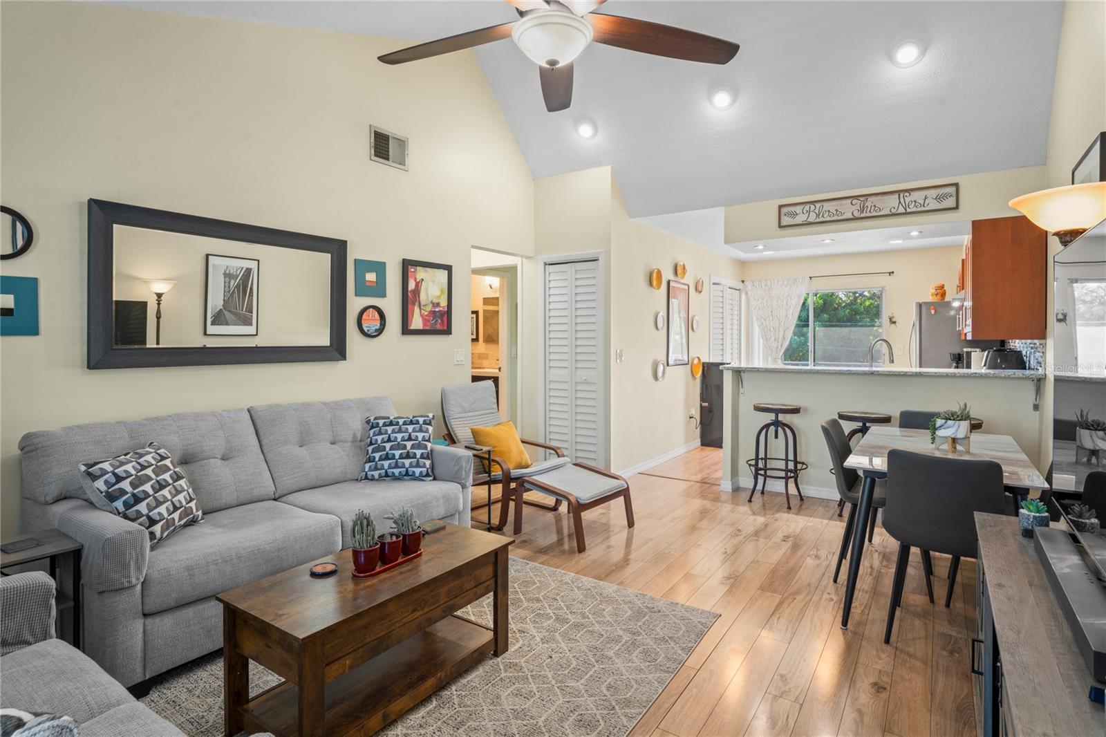 Image 5 of 66 For 6424 Spring Flower Drive 24