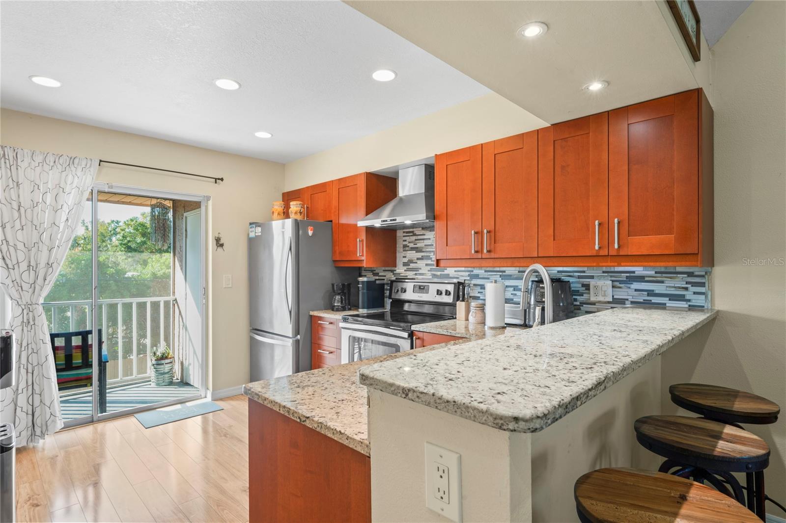 Image 9 of 66 For 6424 Spring Flower Drive 24