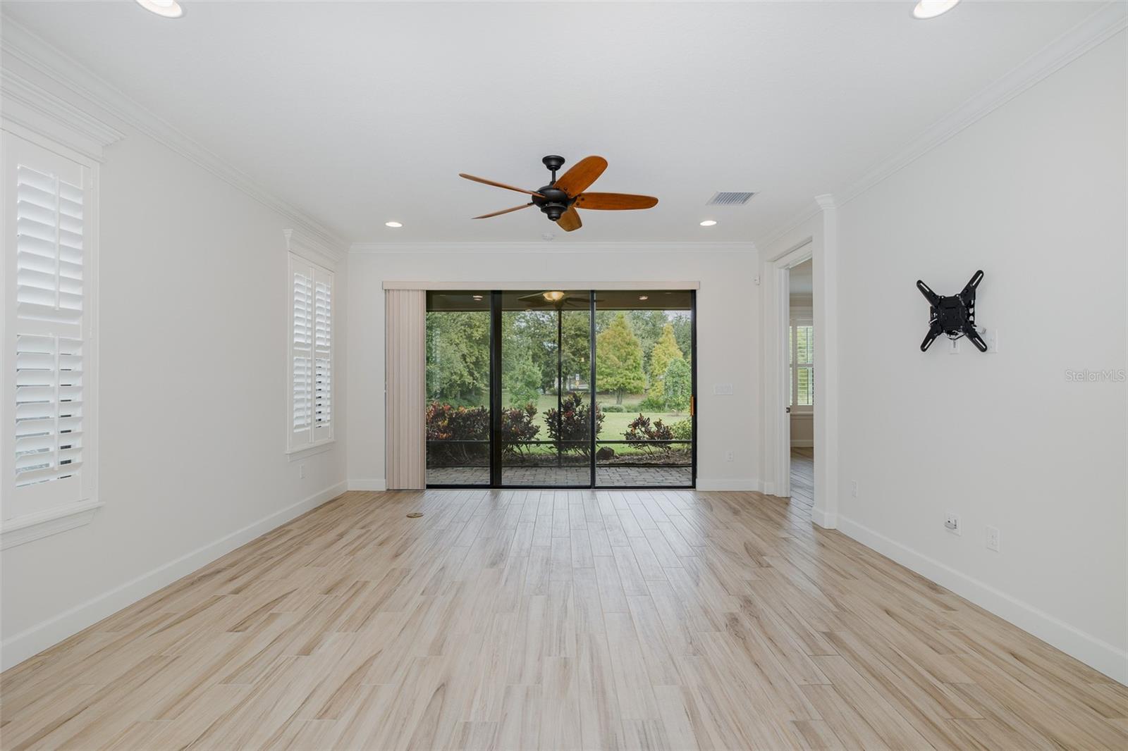 Image 11 of 100 For 11599 Callisia Drive