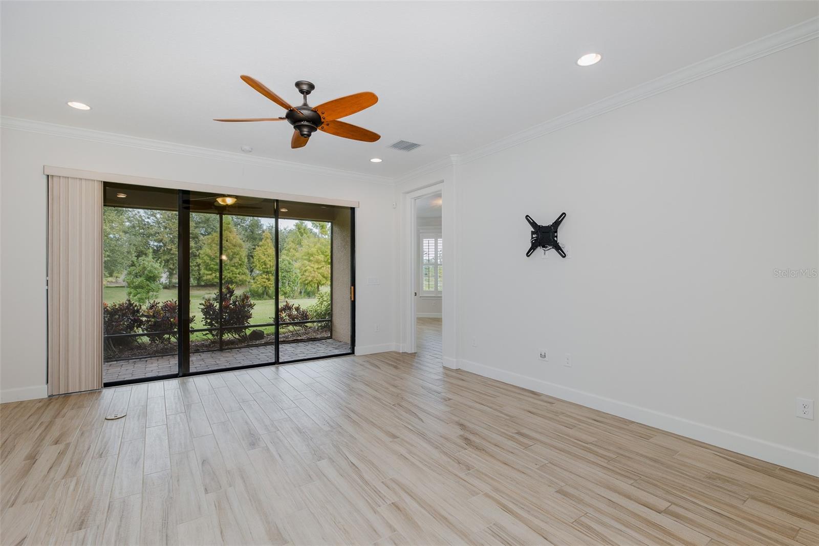 Image 12 of 100 For 11599 Callisia Drive