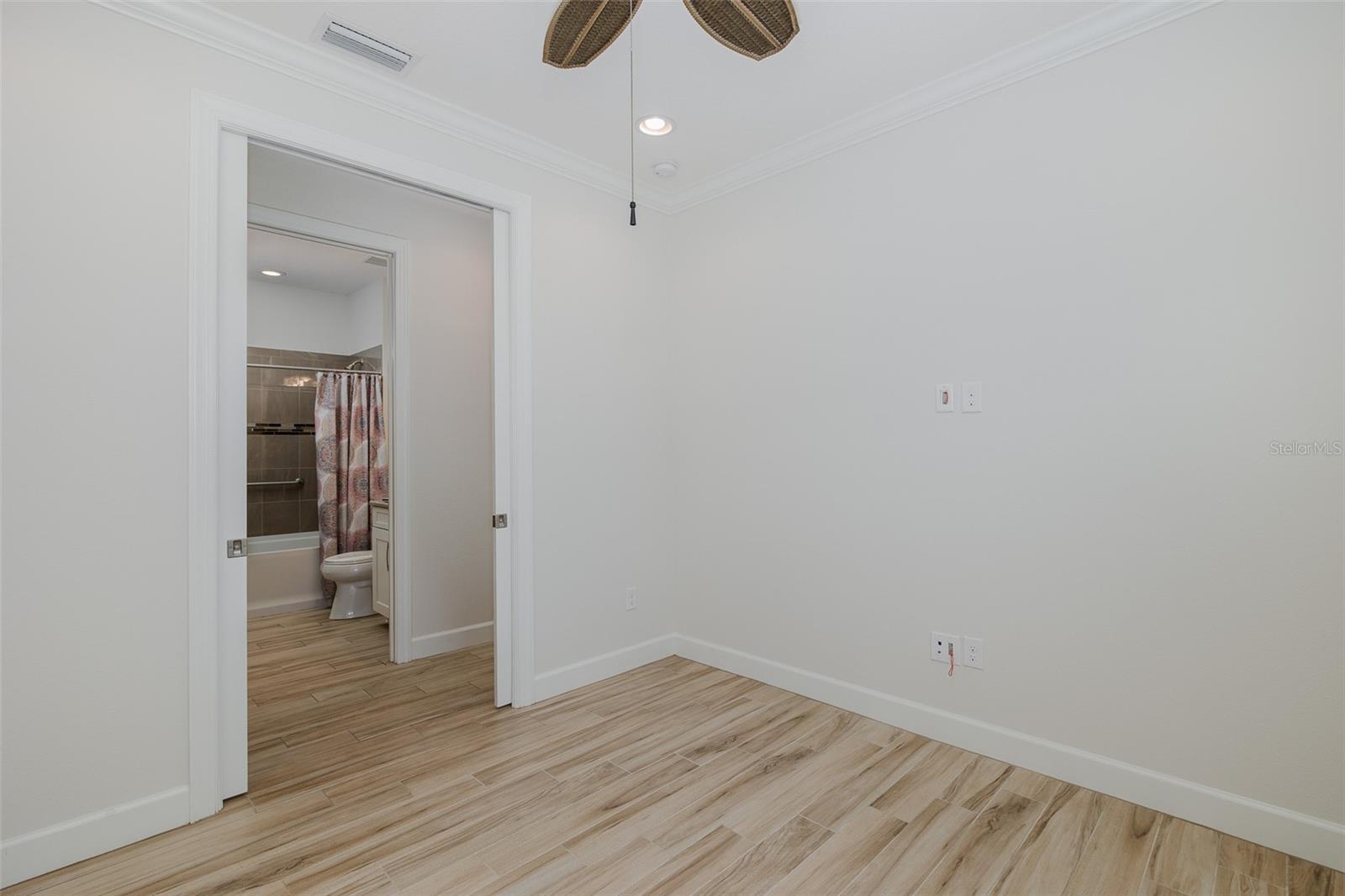 Image 37 of 100 For 11599 Callisia Drive